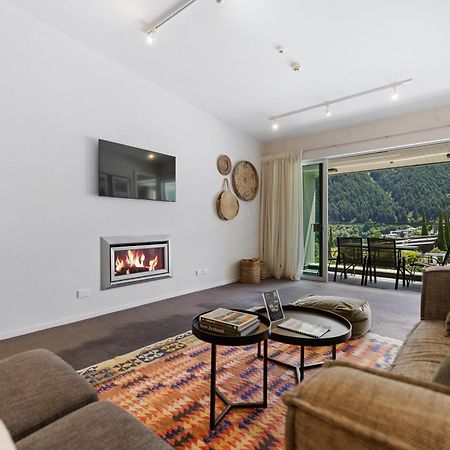 Stylish Haven Luxury Interiors In Prime Location Διαμέρισμα Κουίνσταουν Εξωτερικό φωτογραφία