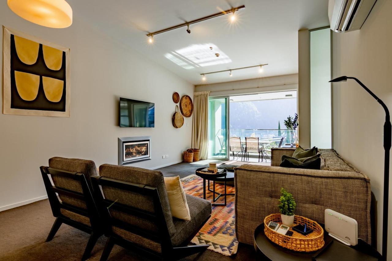 Stylish Haven Luxury Interiors In Prime Location Διαμέρισμα Κουίνσταουν Εξωτερικό φωτογραφία