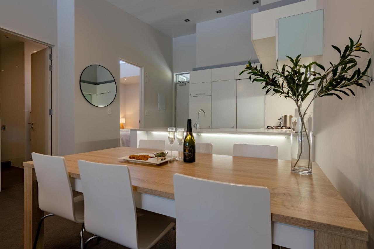 Stylish Haven Luxury Interiors In Prime Location Διαμέρισμα Κουίνσταουν Εξωτερικό φωτογραφία