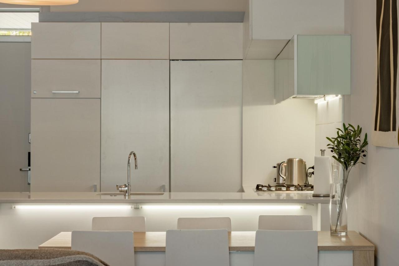 Stylish Haven Luxury Interiors In Prime Location Διαμέρισμα Κουίνσταουν Εξωτερικό φωτογραφία