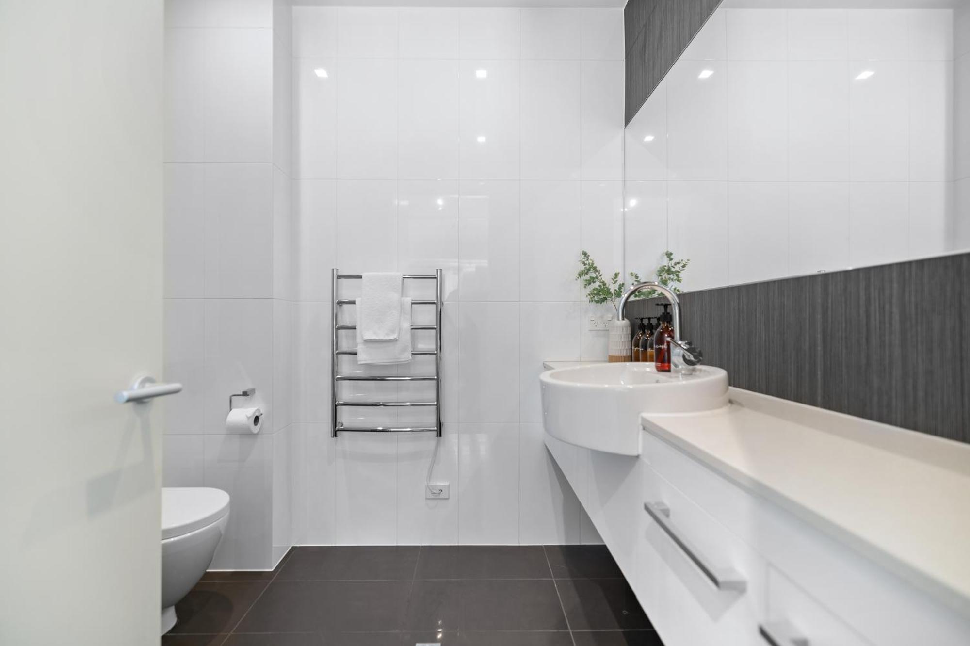 Stylish Haven Luxury Interiors In Prime Location Διαμέρισμα Κουίνσταουν Εξωτερικό φωτογραφία